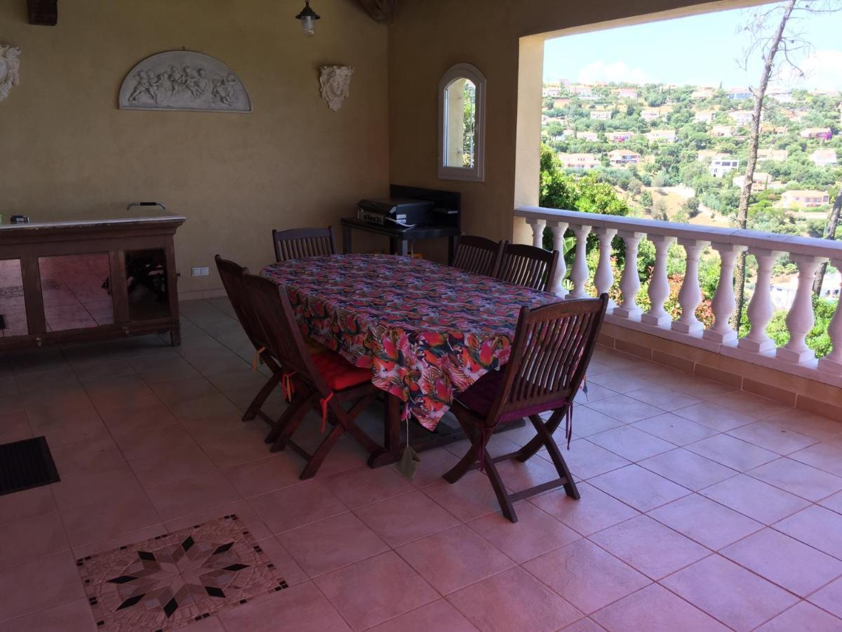 Goonie Lodge Les Issambres Dış mekan fotoğraf