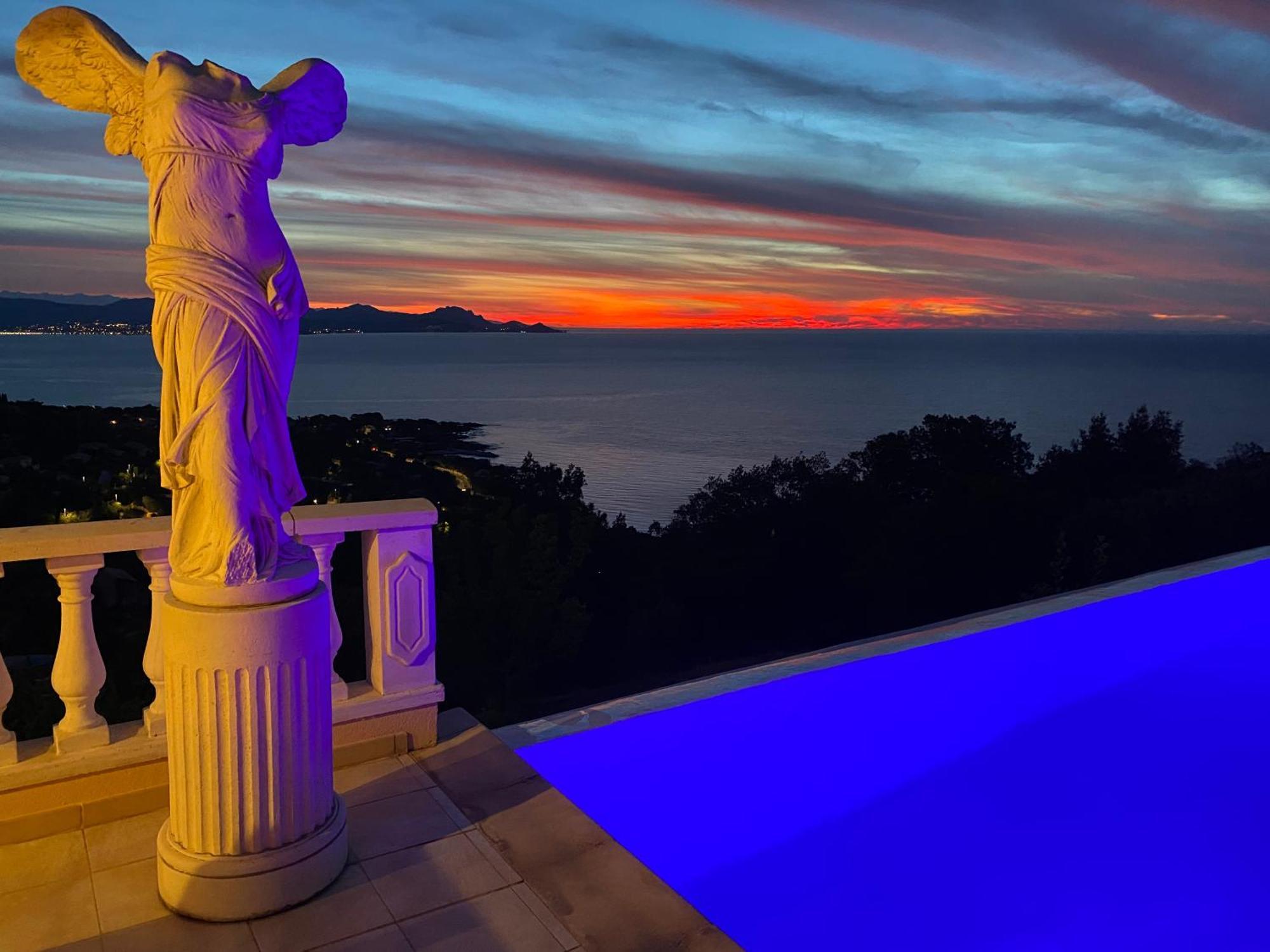 Goonie Lodge Les Issambres Dış mekan fotoğraf